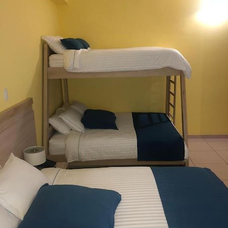 Hostel Paradise St ซันตามาร์ตา ภายนอก รูปภาพ