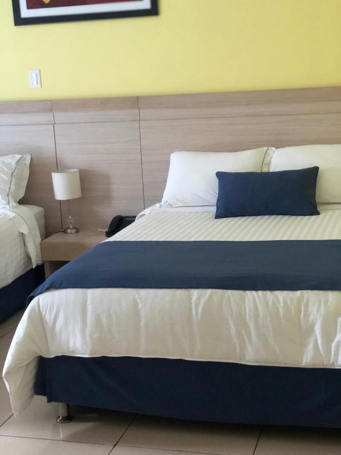 Hostel Paradise St ซันตามาร์ตา ภายนอก รูปภาพ