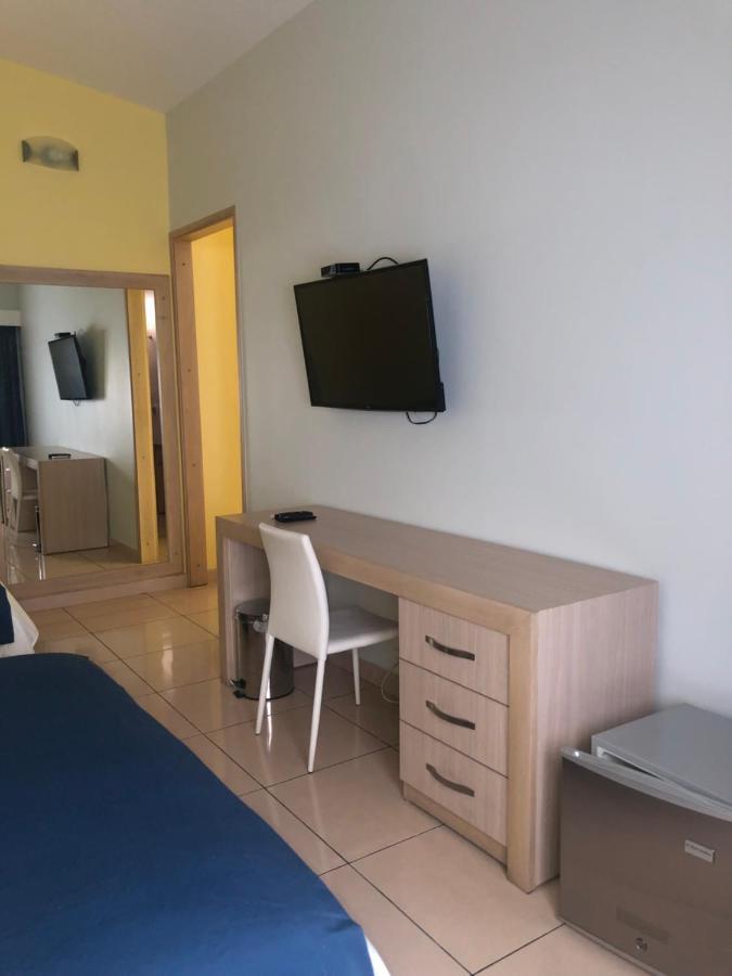 Hostel Paradise St ซันตามาร์ตา ภายนอก รูปภาพ